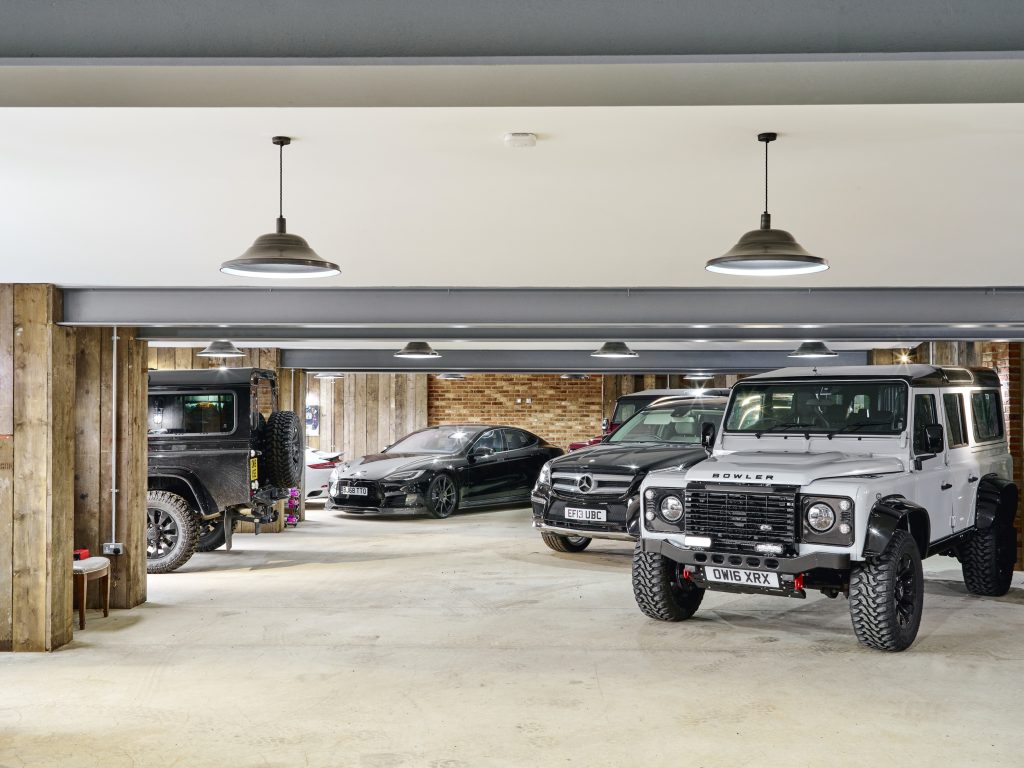 The Griffin project - luxury garage