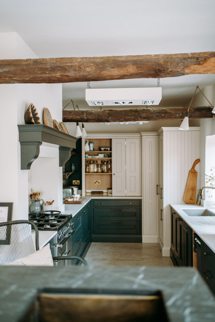 Armada property stone farm project - Beautiful rustic farm house - rustic kitchen