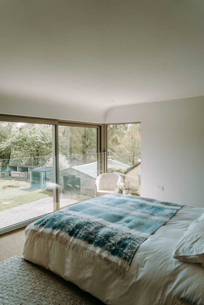 Armada property stone farm project - Beautiful rustic farm house minimalistic bedroom